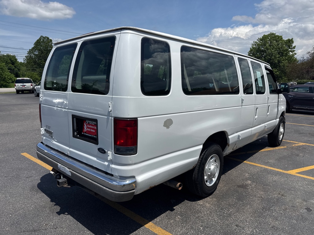 Photo 6 of this FORD E-SERIES