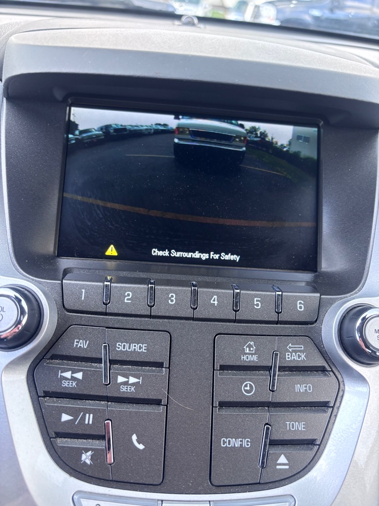 Photo 19 of this CHEVROLET EQUINOX