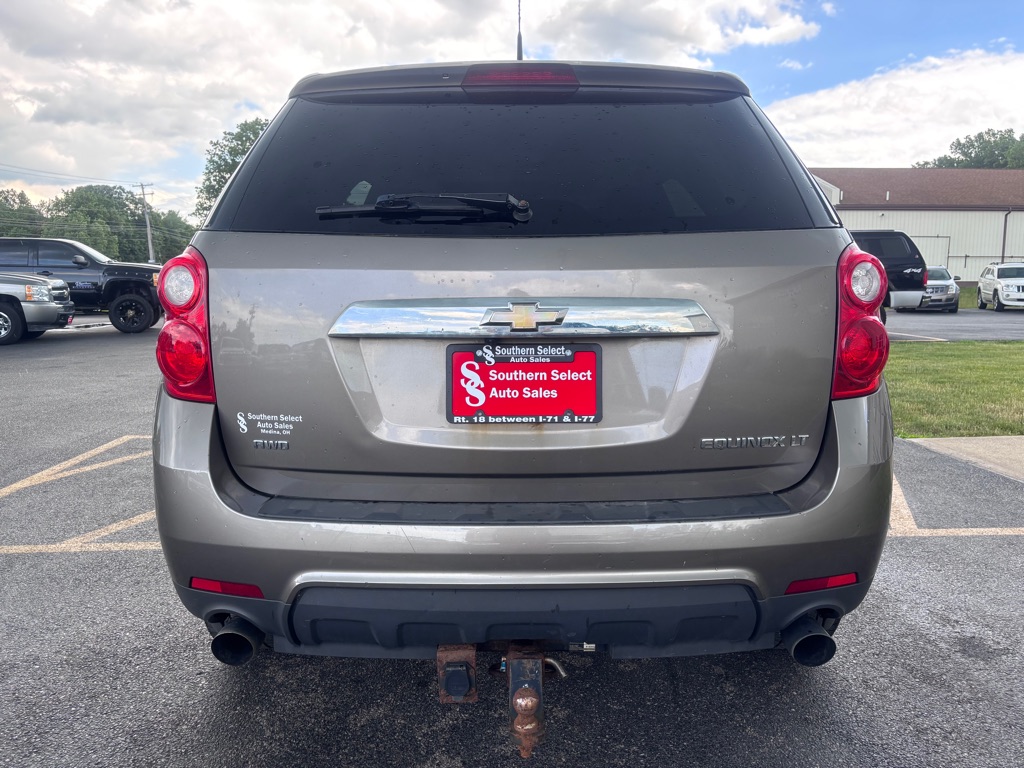 Photo 7 of this CHEVROLET EQUINOX