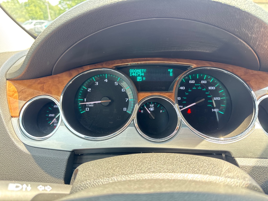 Photo 21 of this BUICK ENCLAVE
