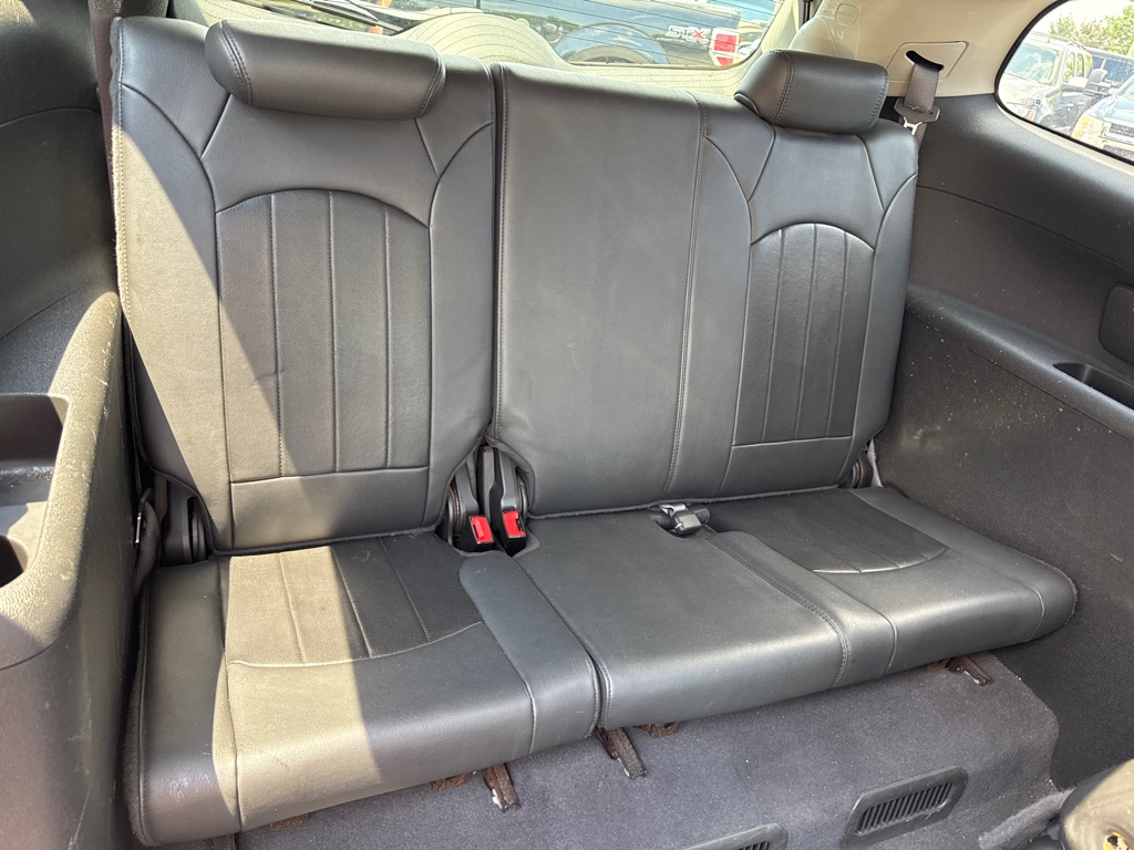 Photo 15 of this BUICK ENCLAVE