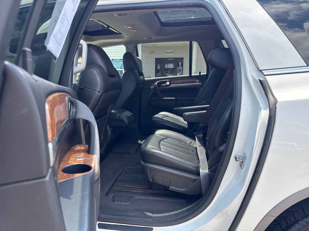 Photo 11 of this BUICK ENCLAVE