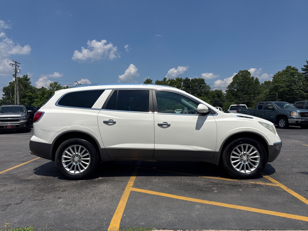 Photo 5 of this BUICK ENCLAVE