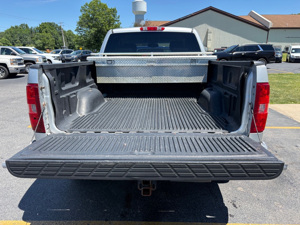 Photo 8 of this CHEVROLET SILVERADO 1500