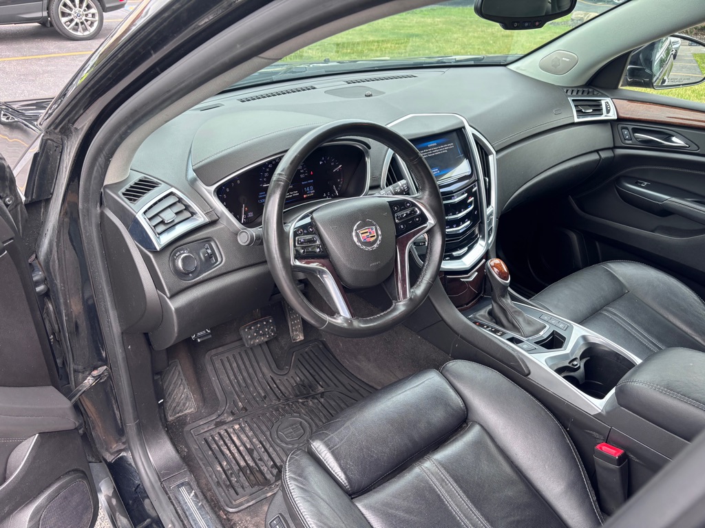 Photo 15 of this CADILLAC SRX