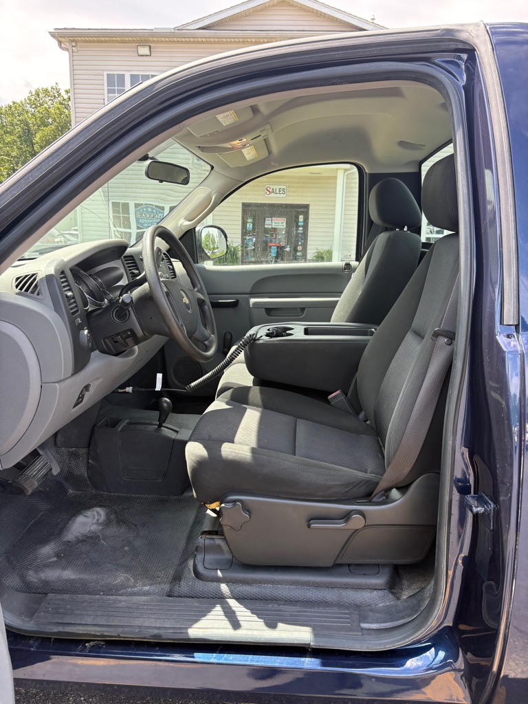 Photo 9 of this CHEVROLET SILVERADO 2500H