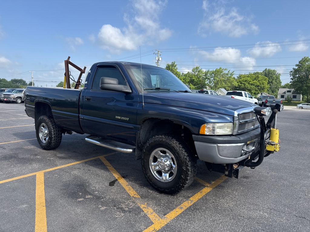 Photo 4 of this DODGE RAM 2500