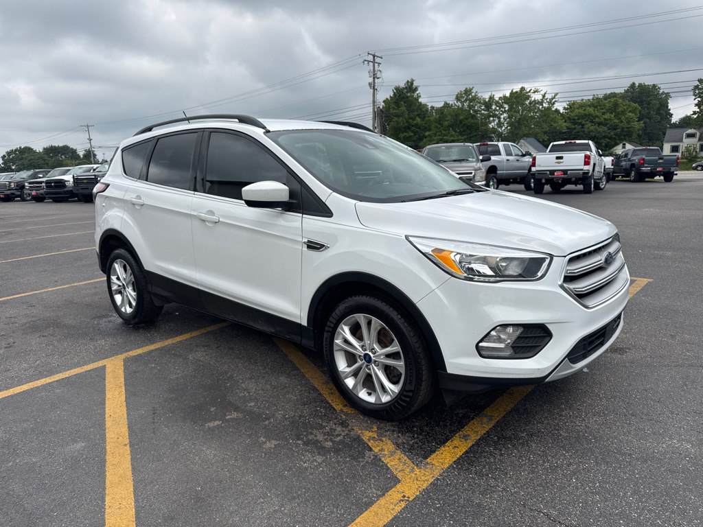 Photo 4 of this FORD ESCAPE
