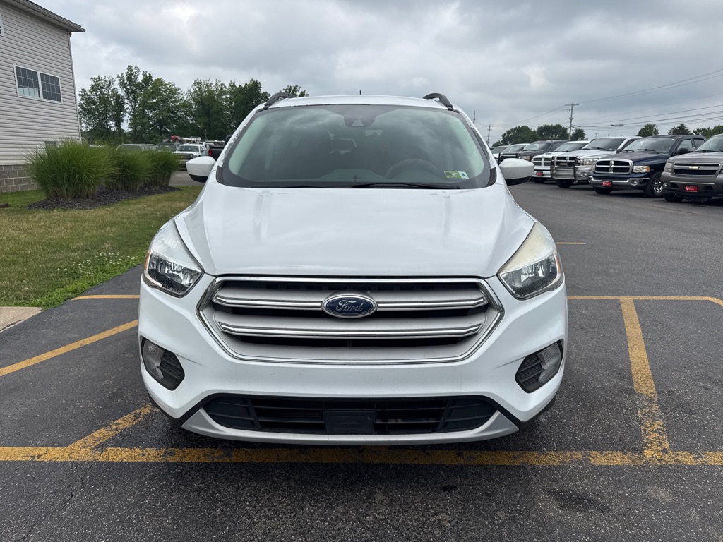 Photo 3 of this FORD ESCAPE