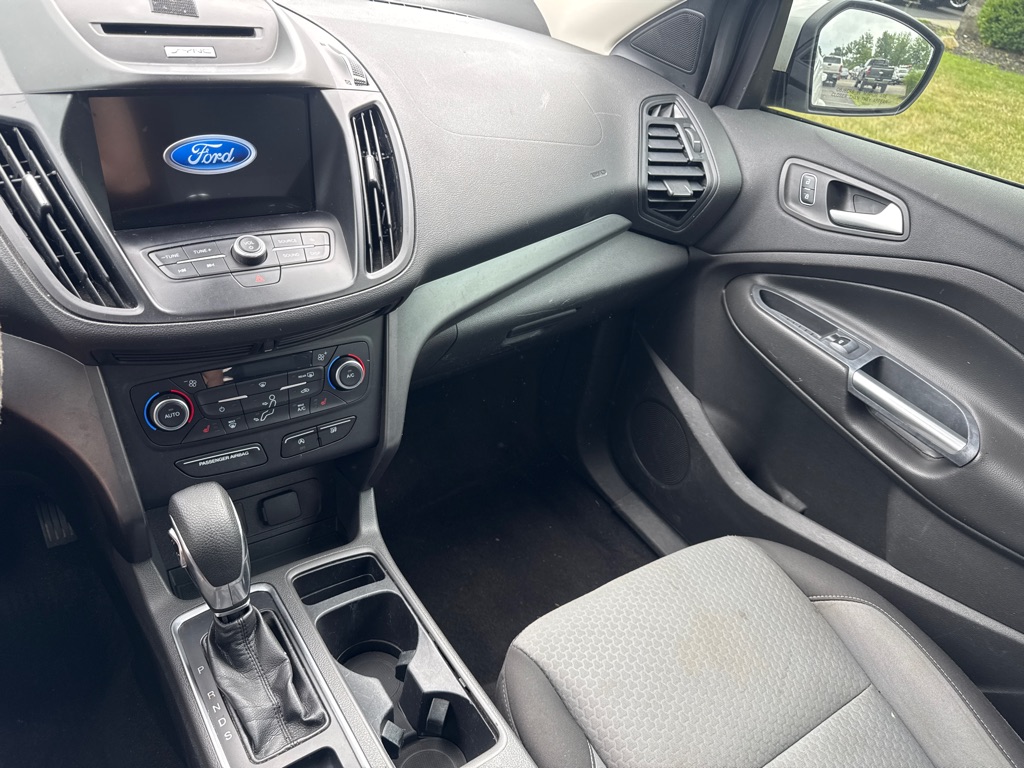 Photo 16 of this FORD ESCAPE