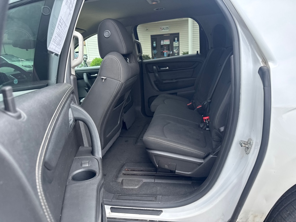 Photo 10 of this GMC ACADIA
