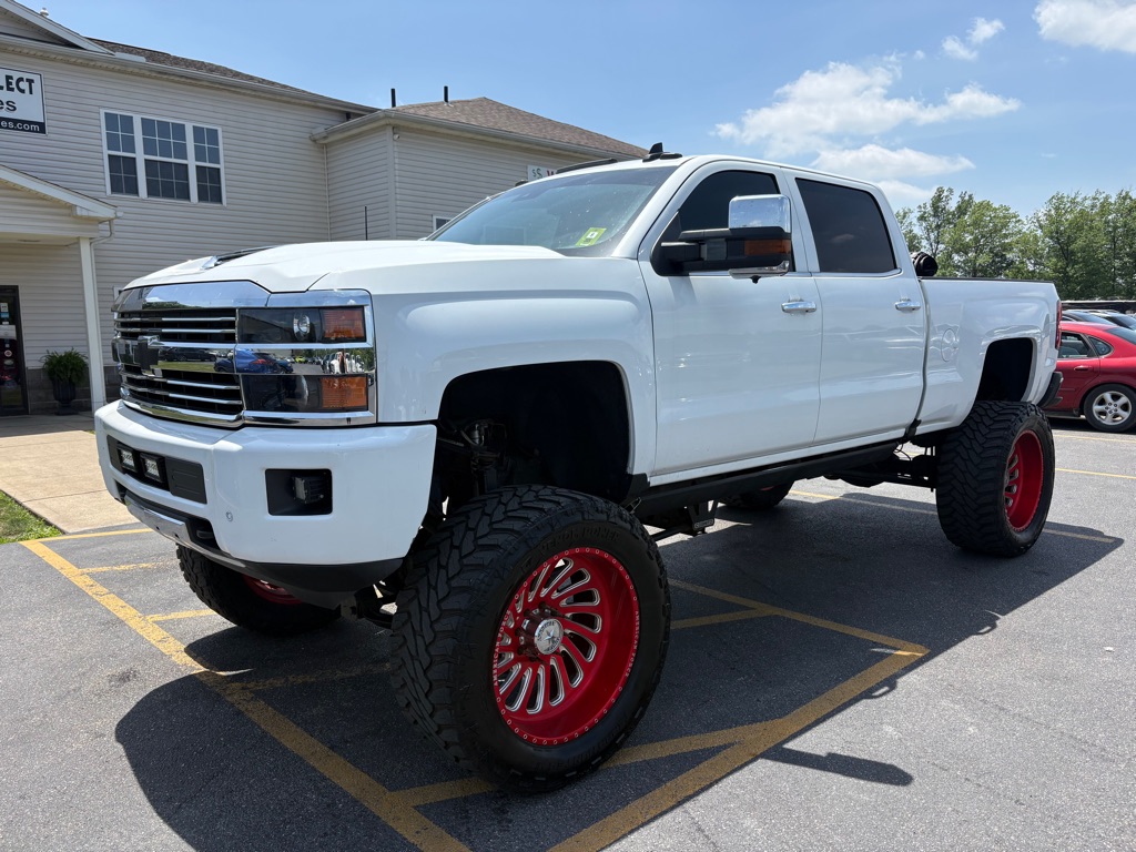 Photo 2 of this CHEVROLET SILVERADO 2500H