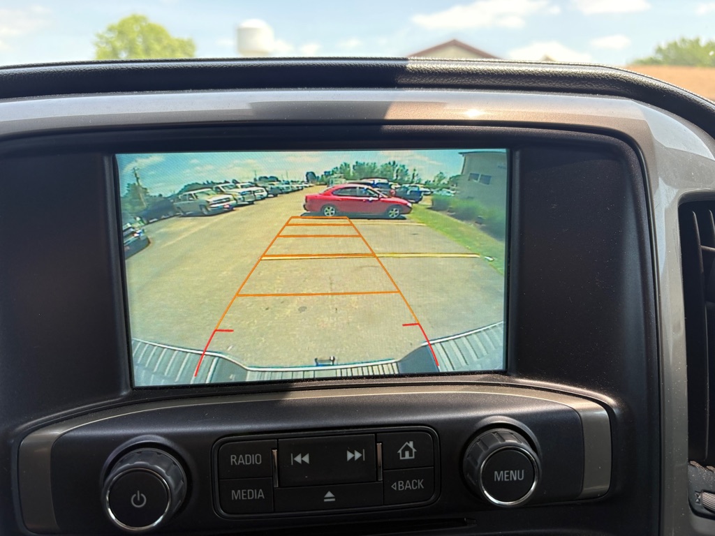 Photo 16 of this CHEVROLET SILVERADO 2500H