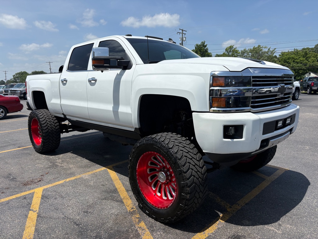 Photo 4 of this CHEVROLET SILVERADO 2500H