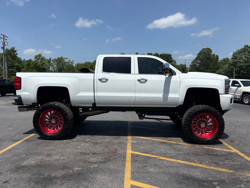 Photo 5 of this CHEVROLET SILVERADO 2500H