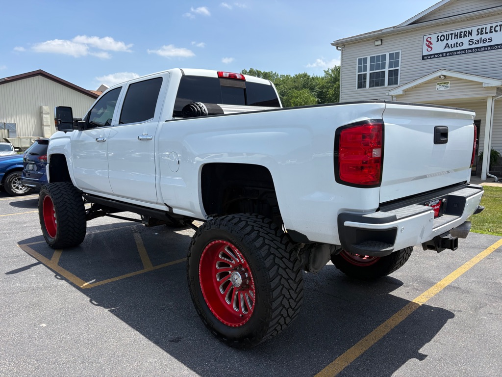 Photo 8 of this CHEVROLET SILVERADO 2500H