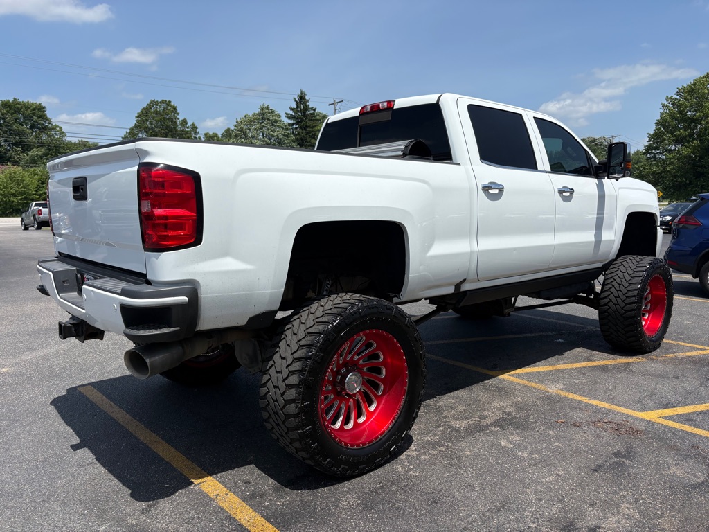 Photo 6 of this CHEVROLET SILVERADO 2500H