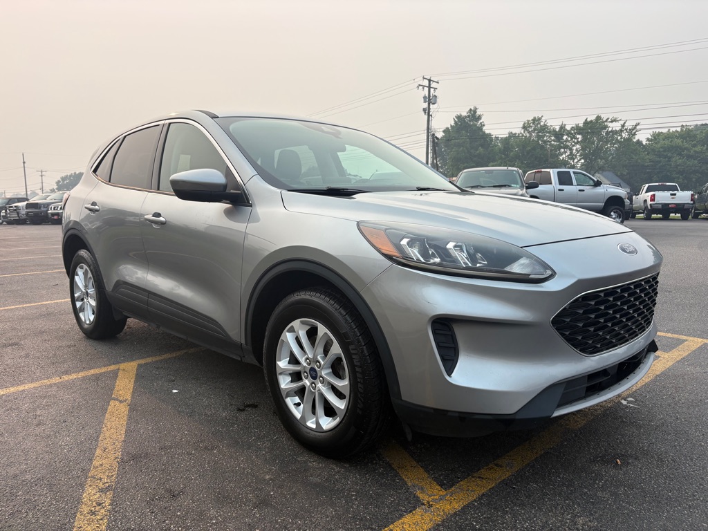 Photo 4 of this FORD ESCAPE