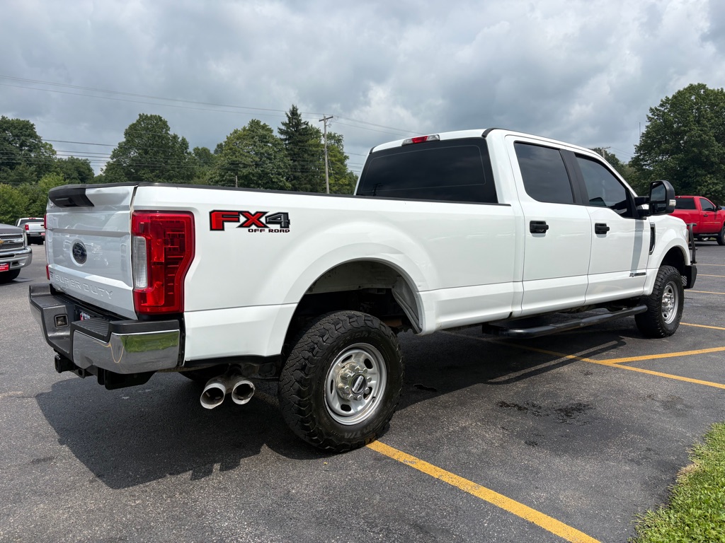 Photo 6 of this FORD F-250 SUPER DUT