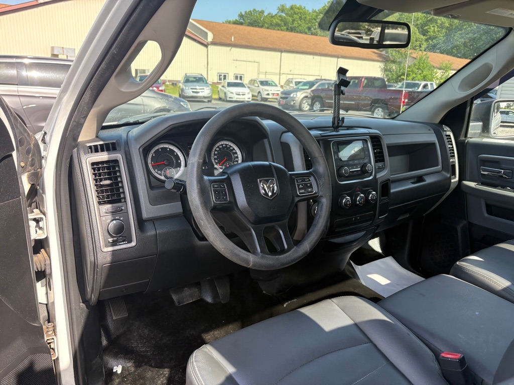 Photo 11 of this RAM 1500