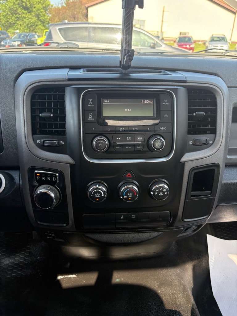 Photo 13 of this RAM 1500