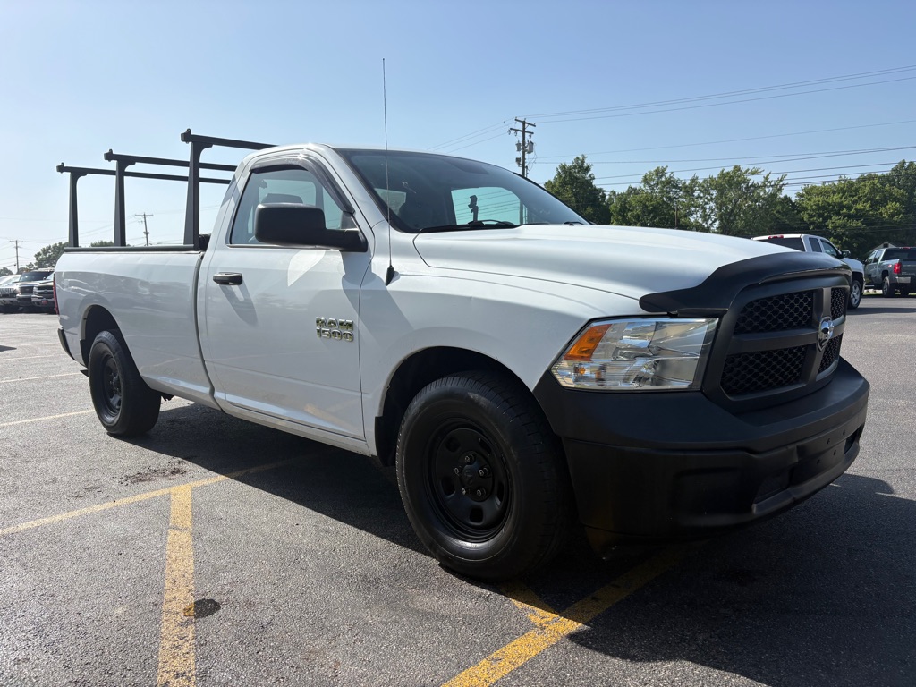 Photo 4 of this RAM 1500
