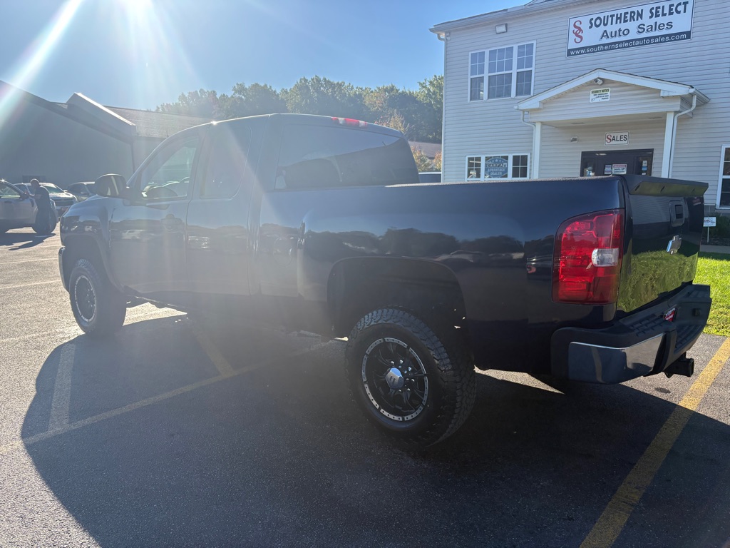 Photo 8 of this CHEVROLET SILVERADO 2500H