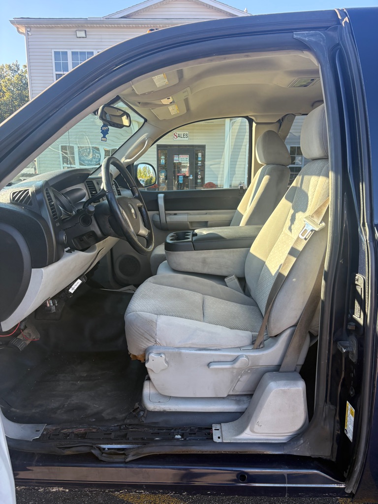 Photo 9 of this CHEVROLET SILVERADO 2500H