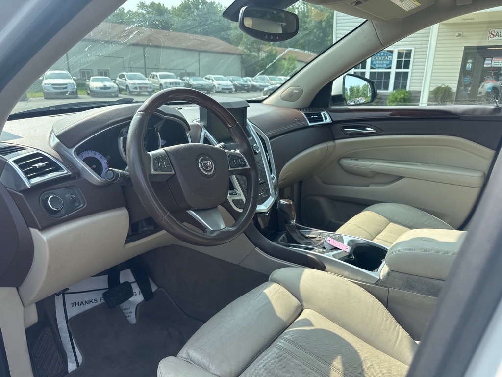 Photo 15 of this CADILLAC SRX