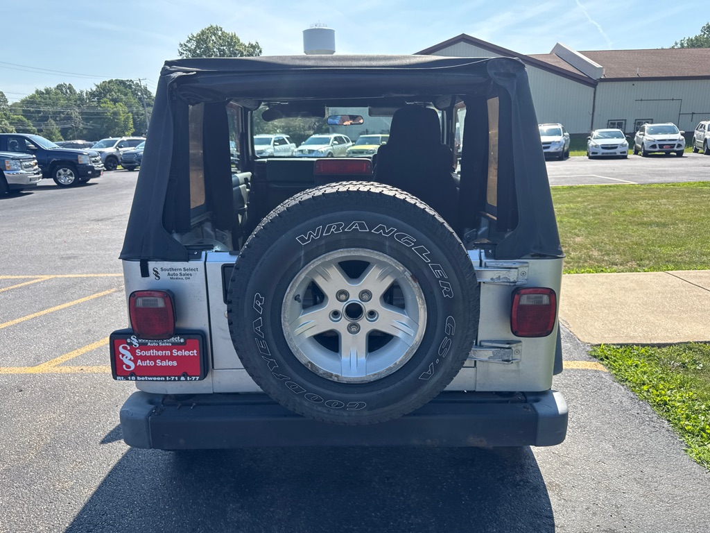 Photo 7 of this JEEP WRANGLER / TJ