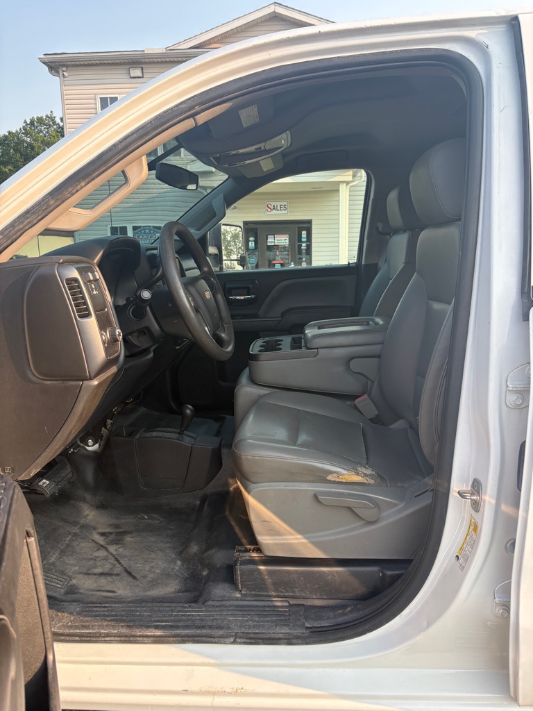Photo 9 of this CHEVROLET SILVERADO 2500H