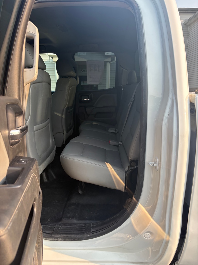 Photo 10 of this CHEVROLET SILVERADO 2500H