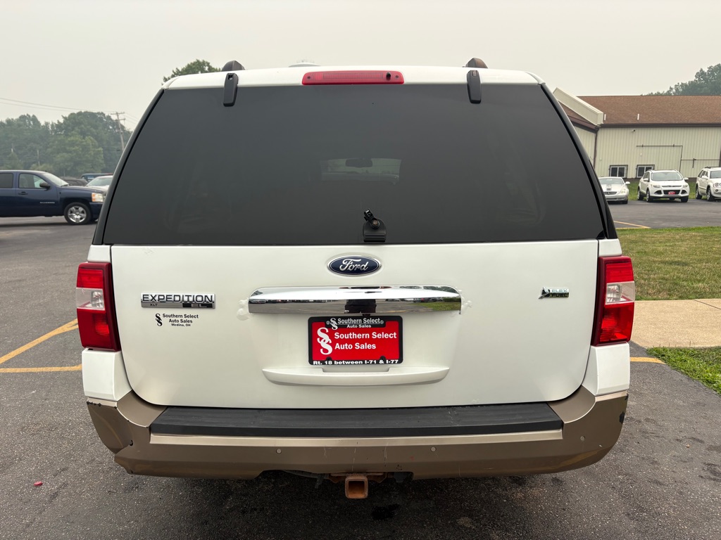 Photo 7 of this FORD EXPEDITION EL