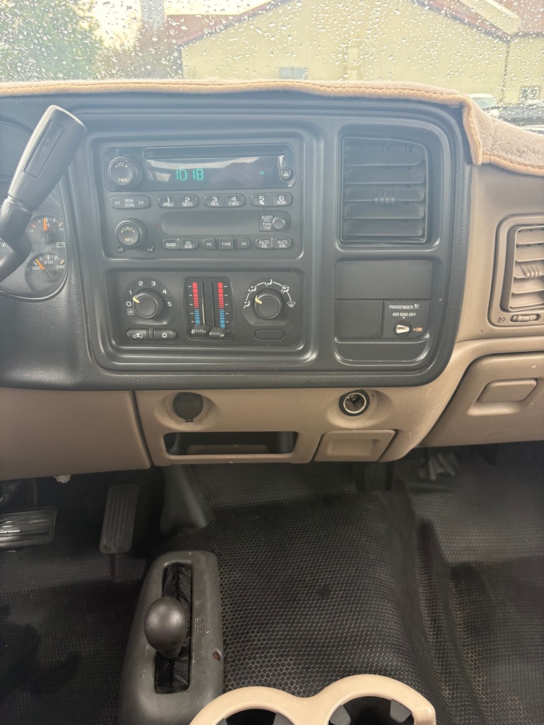 Photo 11 of this CHEVROLET SILVERADO 2500H