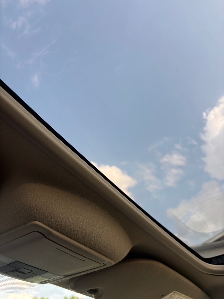 Photo 15 of this FORD EXPEDITION