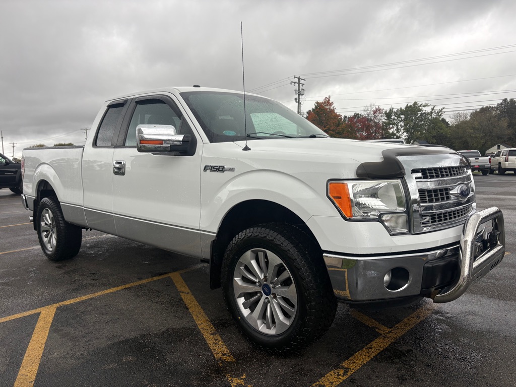 Photo 4 of this FORD F-150