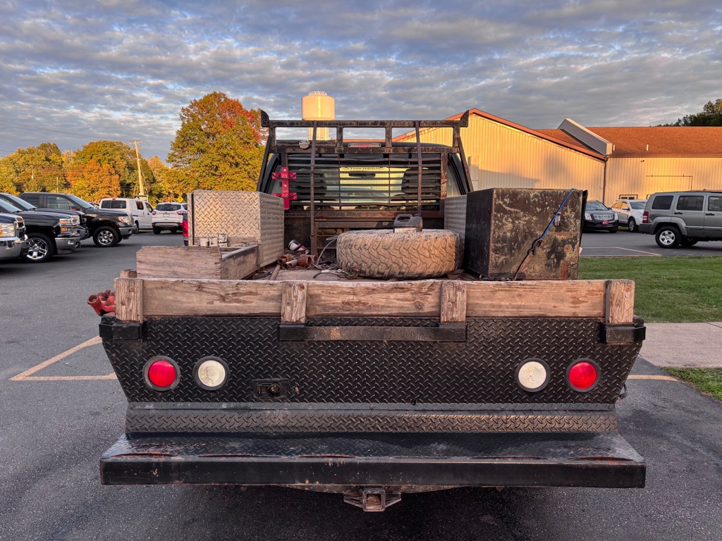 Photo 7 of this FORD F-250 SUPER DUT
