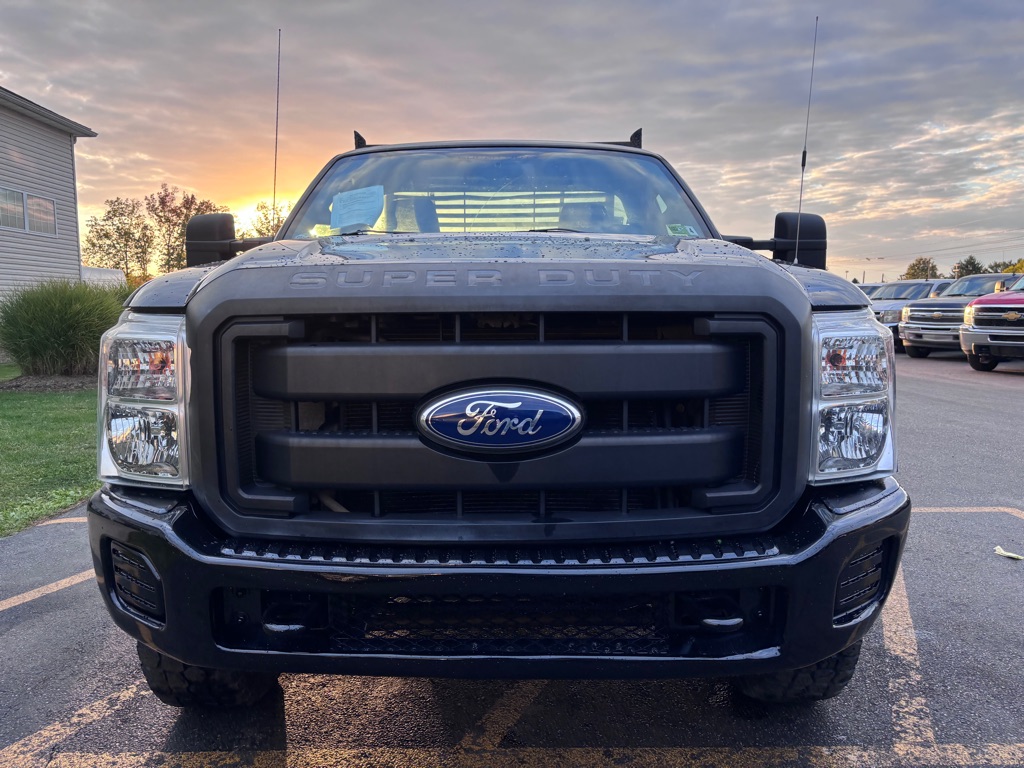 Photo 3 of this FORD F-250 SUPER DUT
