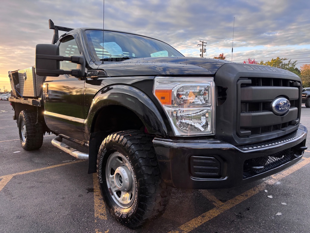 Photo 4 of this FORD F-250 SUPER DUT