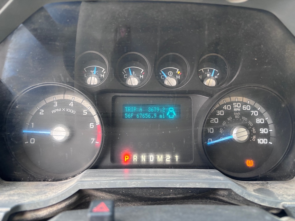 Photo 12 of this FORD F-250 SUPER DUT