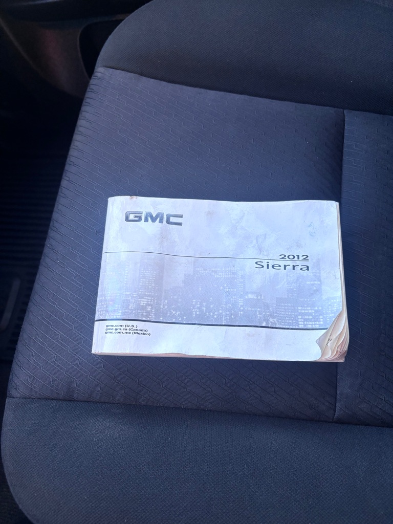 Photo 17 of this GMC SIERRA 1500