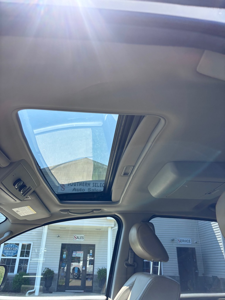 Photo 14 of this NISSAN ARMADA