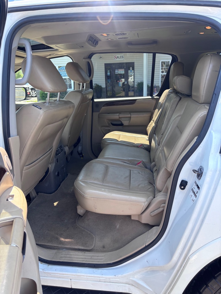 Photo 10 of this NISSAN ARMADA