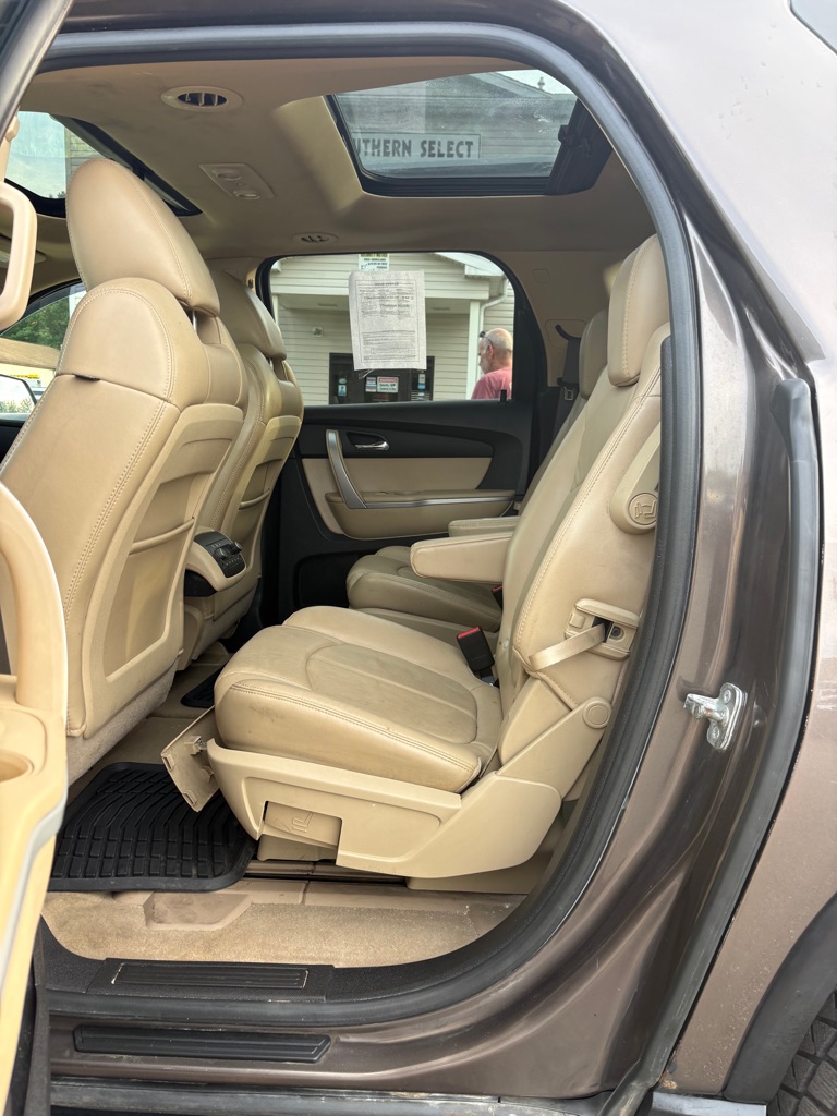 Photo 10 of this GMC ACADIA