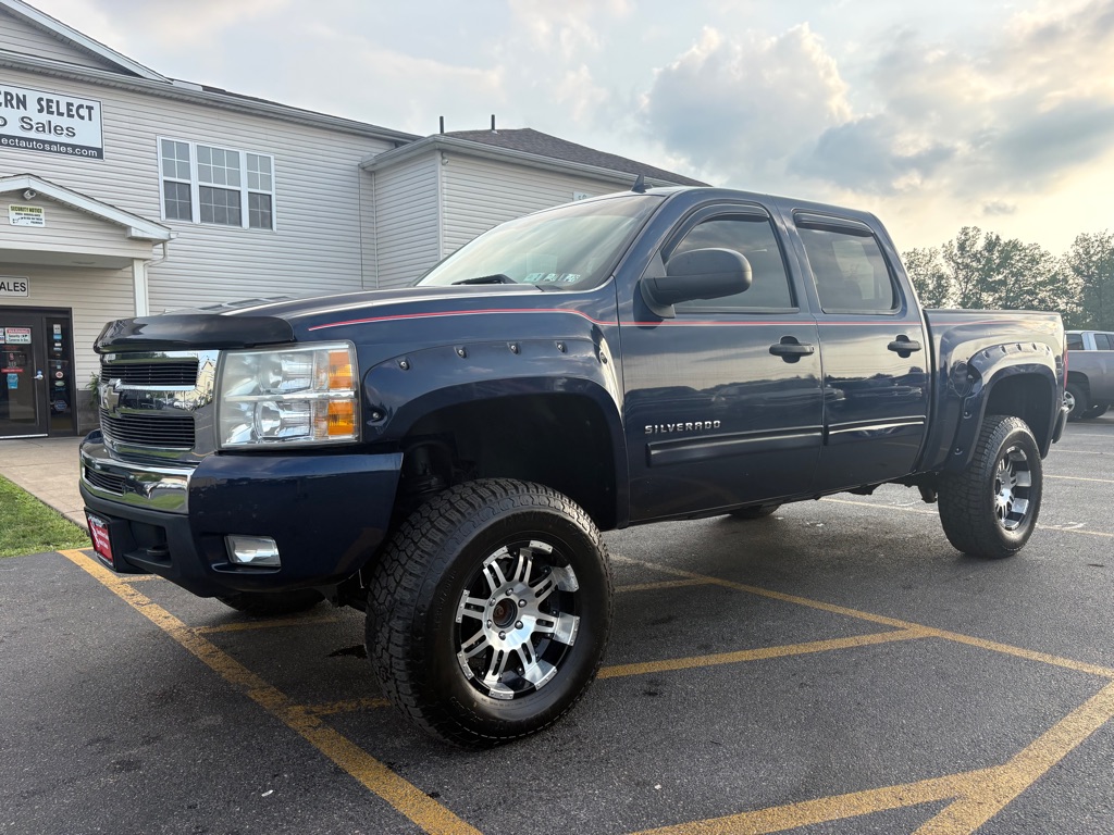 Photo 2 of this CHEVROLET SILVERADO 1500