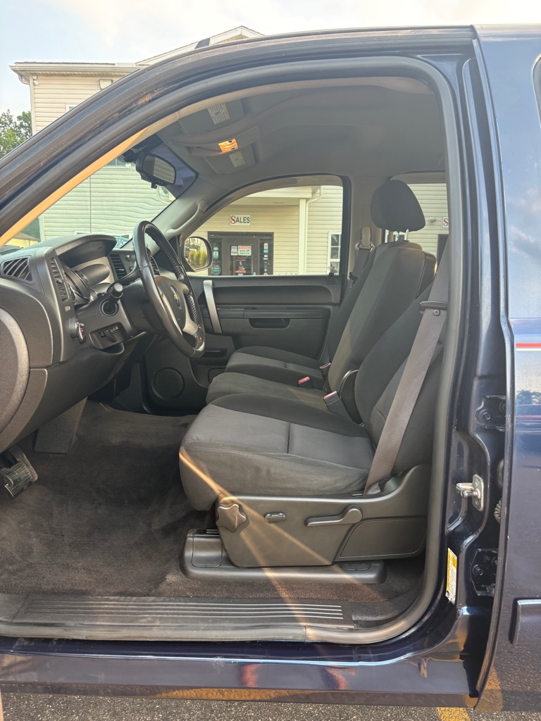 Photo 9 of this CHEVROLET SILVERADO 1500