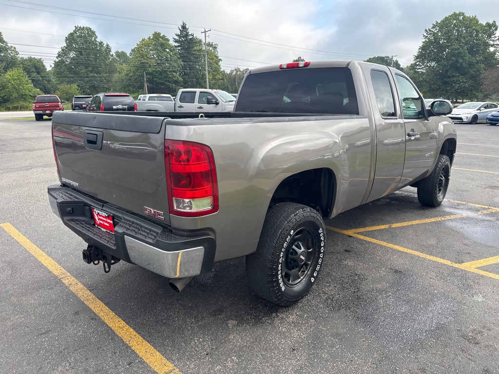 Photo 6 of this GMC SIERRA 2500HD