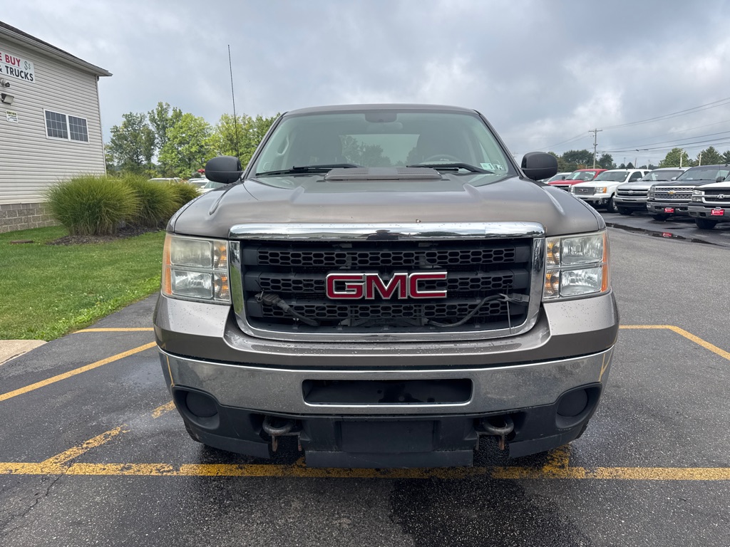 Photo 3 of this GMC SIERRA 2500HD