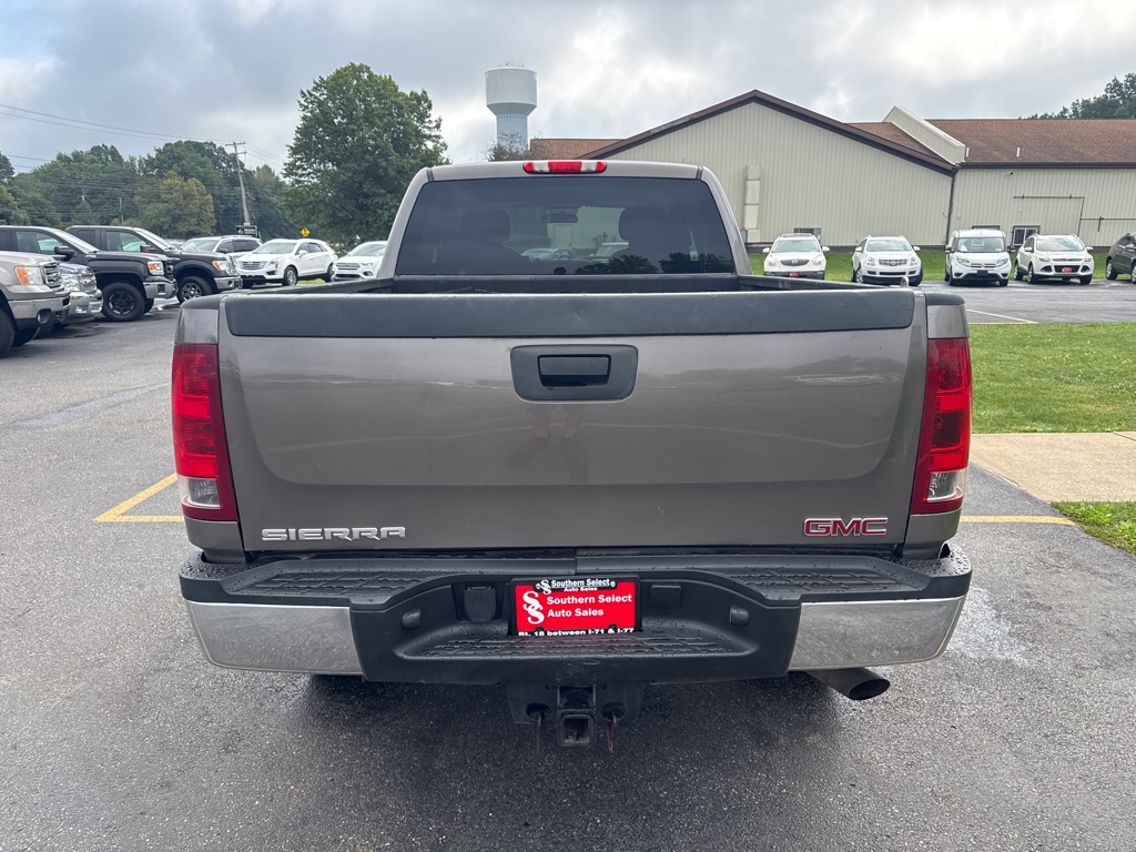 Photo 7 of this GMC SIERRA 2500HD