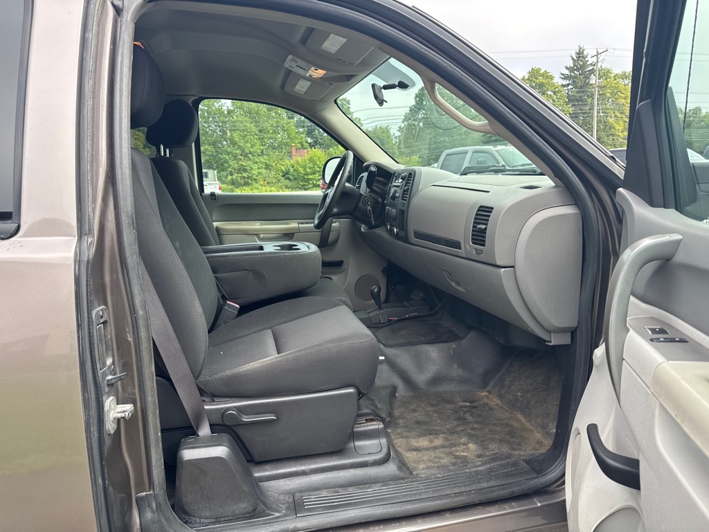 Photo 12 of this GMC SIERRA 2500HD